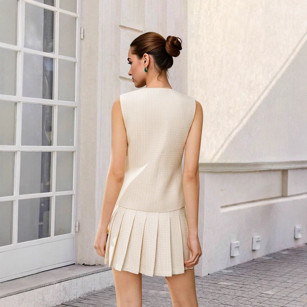 Sleeveless vest pleated skirt set